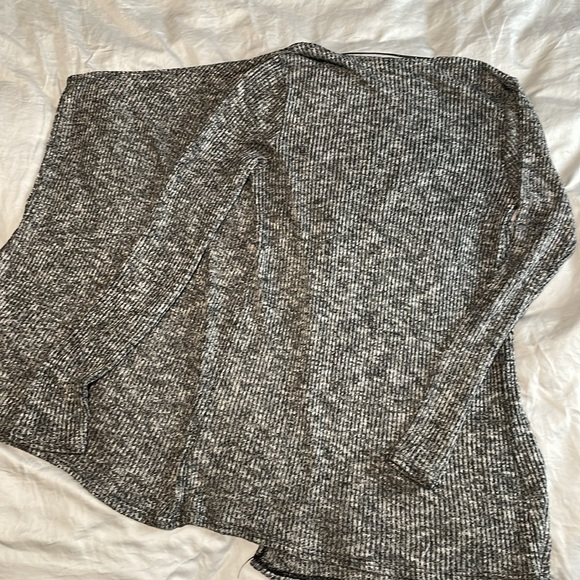 Volcom Light Sweater - Picture 3 of 9